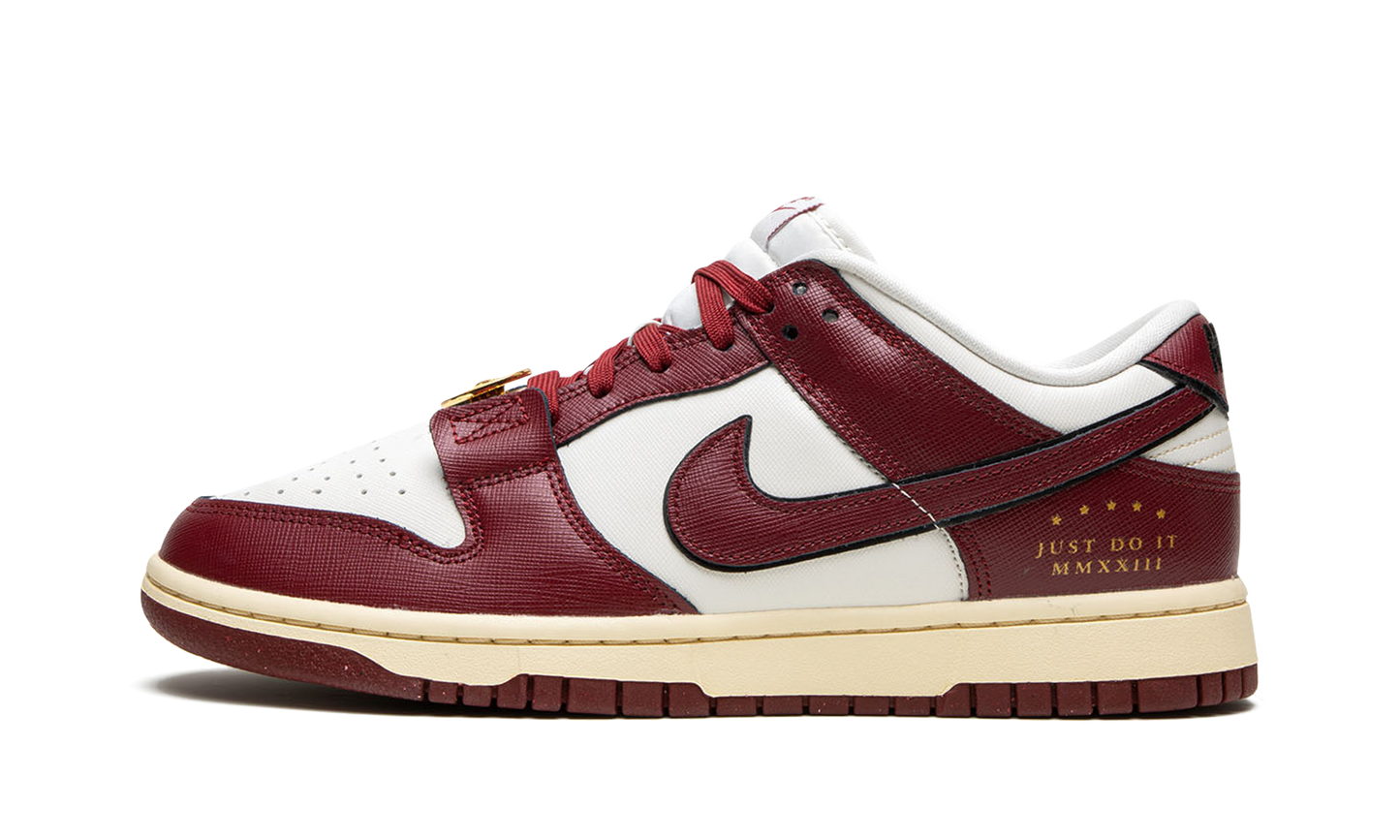 DUNK LOW WMNS"Just Do it - Team Red" DV1160 101