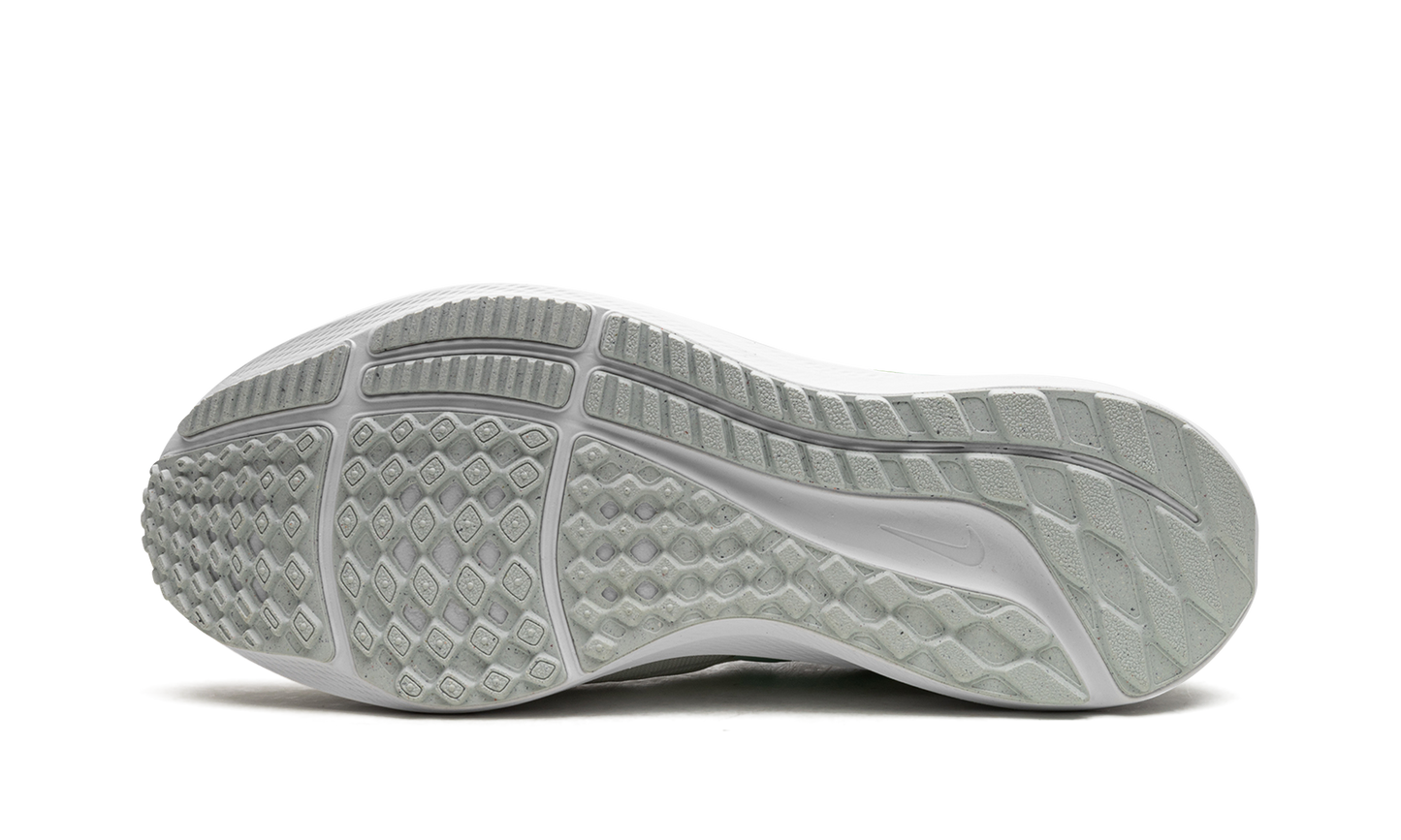 AIR ZOOM PEGASUS 39 MNS WMNS"Barely Green" DH4072 102