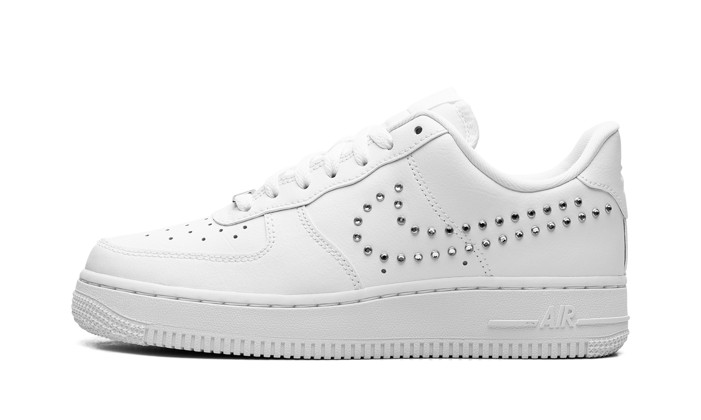 AIR FORCE 1 LO WMNS"White/ Metallic Silver" FQ8887 100