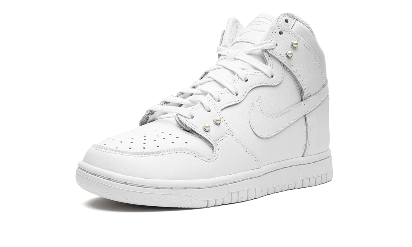 DUNK HIGH SE MNS WMNS"Pearl White" DM7607 100