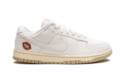 DUNK LO MNS WMNS"The Future is Equal" FD0868 133