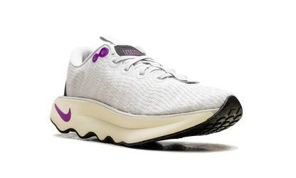 Motiva WMNS"Photon Dust Hyper Violet Coconut Milk" DV1238 009