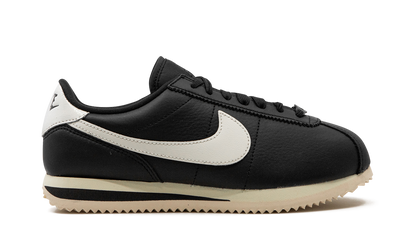 CORTEZ'72 WMNS"Black Sail" FB6877 001