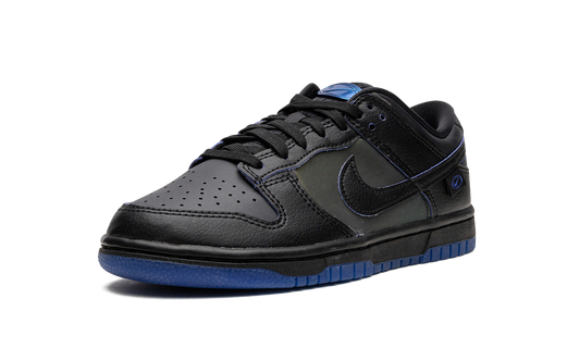 DUNK LO MNS WMNS"Black Royal Iridescent"